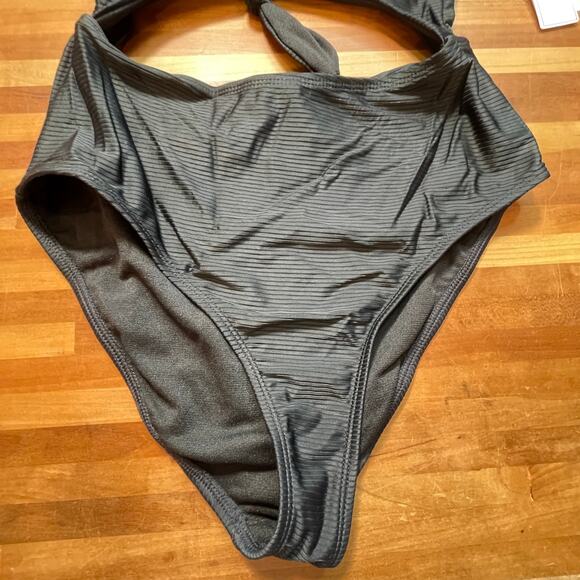 Salt+Cove Sizzle Ribbed Knot-Front One-Piece Swimsuit Black S - Picture 6 of 8